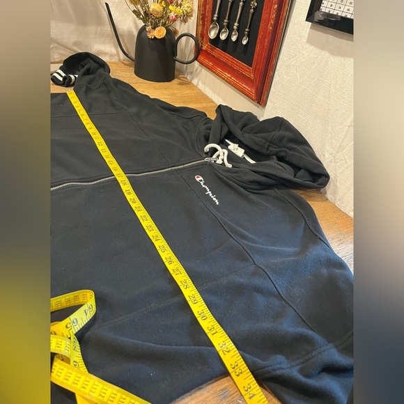 🖤Champion oversized black full-zip hoodie, size S/M — fits very large. - Picture 4 of 9